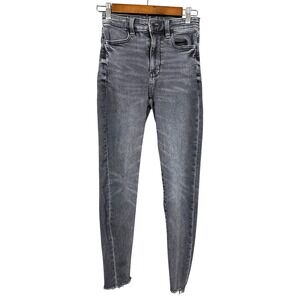 American Eagle Super Stretch High Rise Skinny Jeans Black Frayed Hem Size 2 Reg